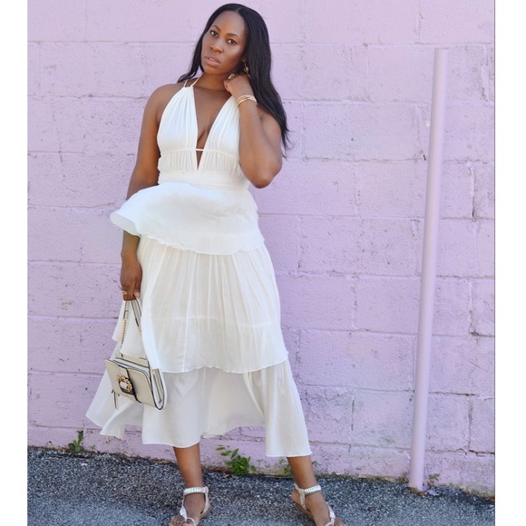 Dresses & Skirts - Plunge Front Backless Tiered Ruffle Summer Beach Maxi Dress in White